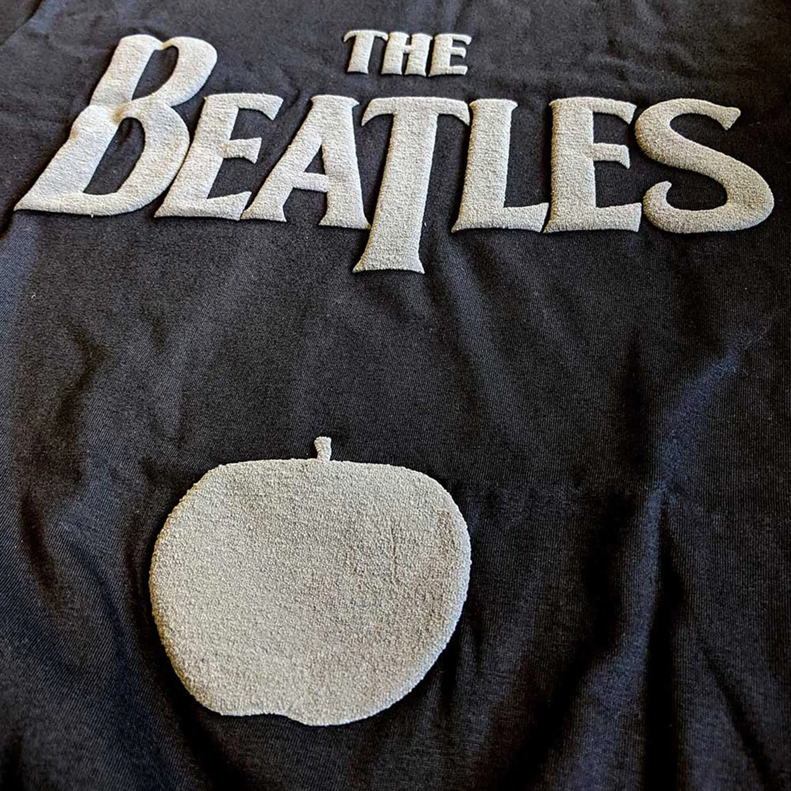 THE BEATLES - DROP T LOGO & APPLE - T-Shirt Black (Hi-Build) - Image 2