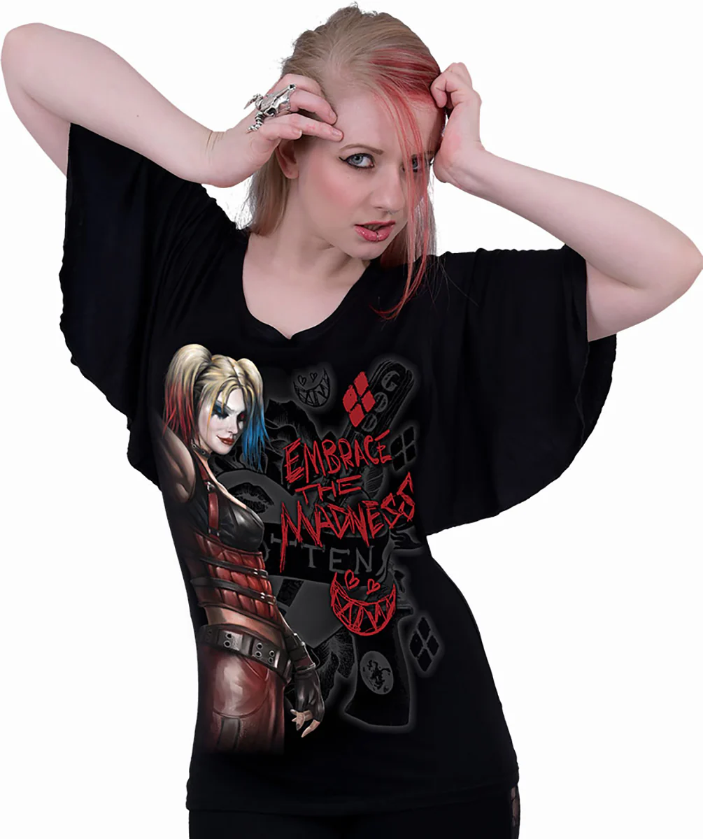 HARLEY QUINN - EMBRACE MADNESS - Boat Neck Bat Sleeve Top Black - Image 2