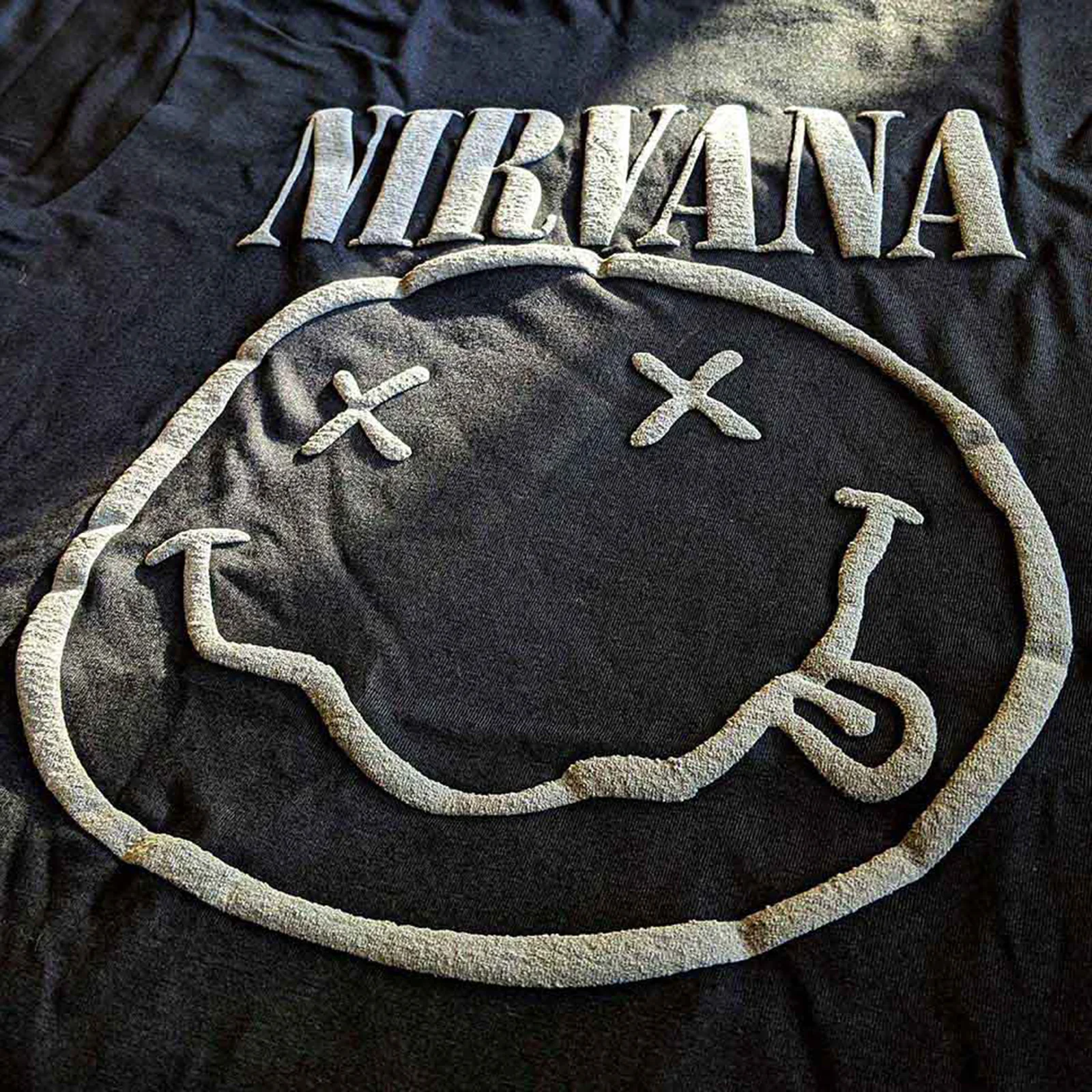 NIRVANA - BLACK HAPPY FACE - T-Shirt Black (Hi-Build) - Image 2
