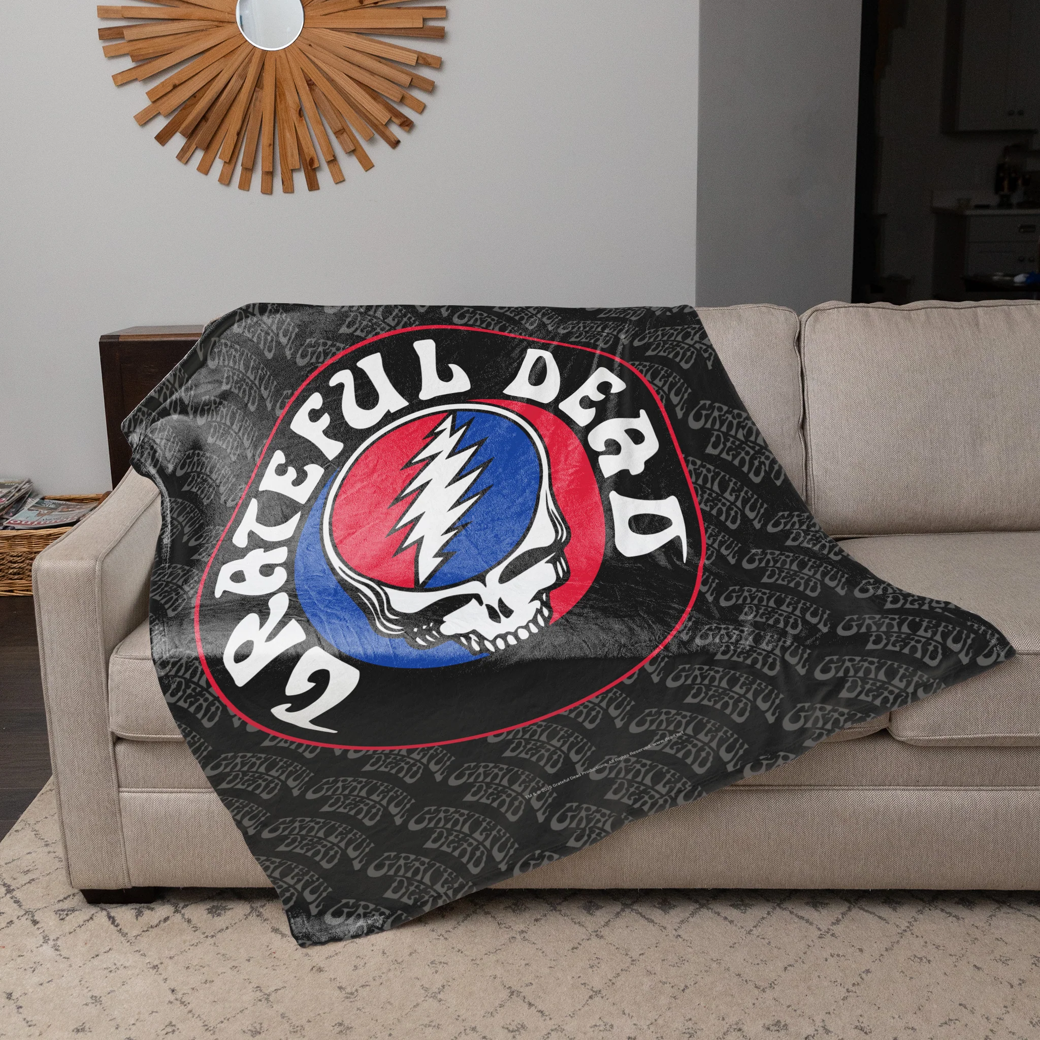 Rocksax Grateful Dead Sherpa Fleece Blanket - Logo - Image 3
