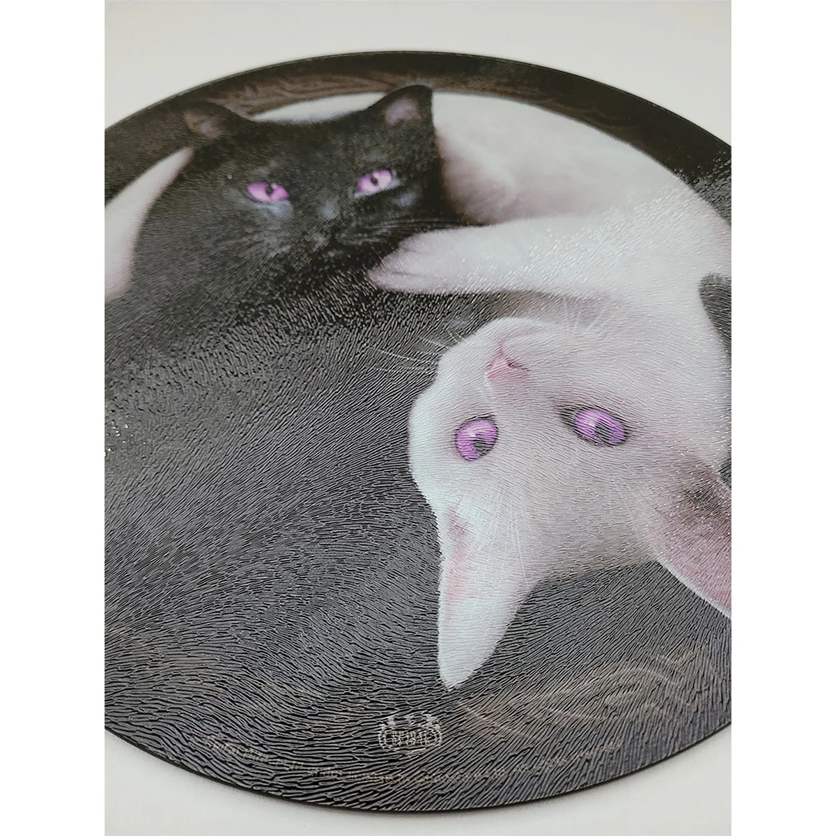 YIN YANG CATS - Glass Chopping Board (Circular) - Image 3